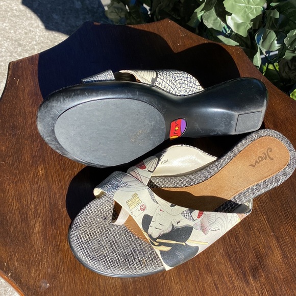 ICON Japanese Kimono Leather Sandals Flats 10 M - Picture 3 of 4